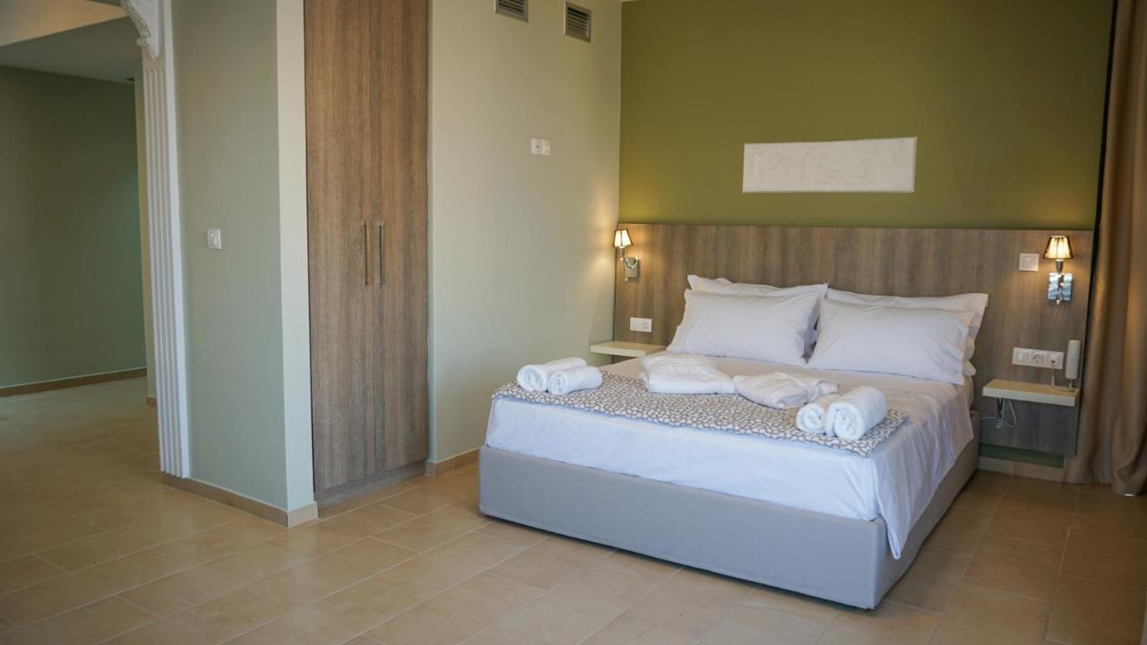 Agnes Deluxe Hotel Pefkochori Exteriör bild