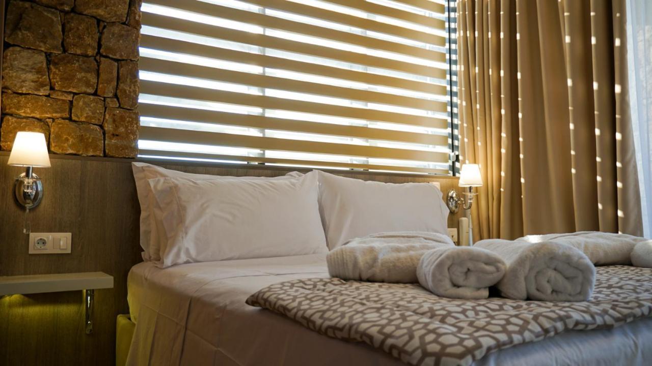 Agnes Deluxe Hotel Pefkochori Exteriör bild